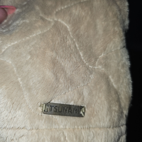 Ladies tsunami jacket - Picture 3 of 9